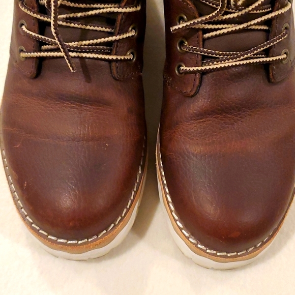 Levi's Brown Lace Up Boots - Picture 8 of 8